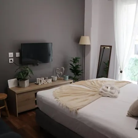 Apartment Beautiful Sweet Brown In The Center *
