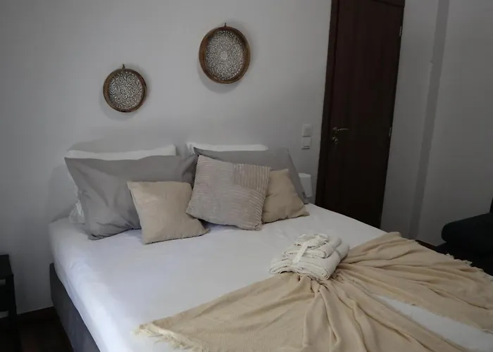 Beautiful Sweet Brown In The Center *